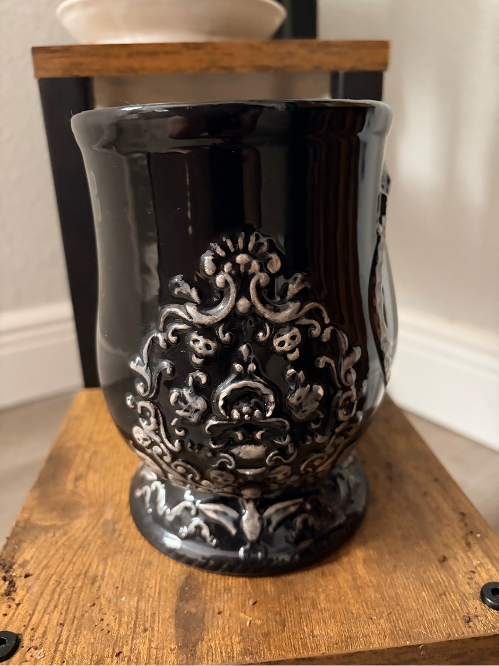 Disney Haunted Mansion Welcome Foolish Mortals Mug Spirit Halloween - Picture 4 of 6